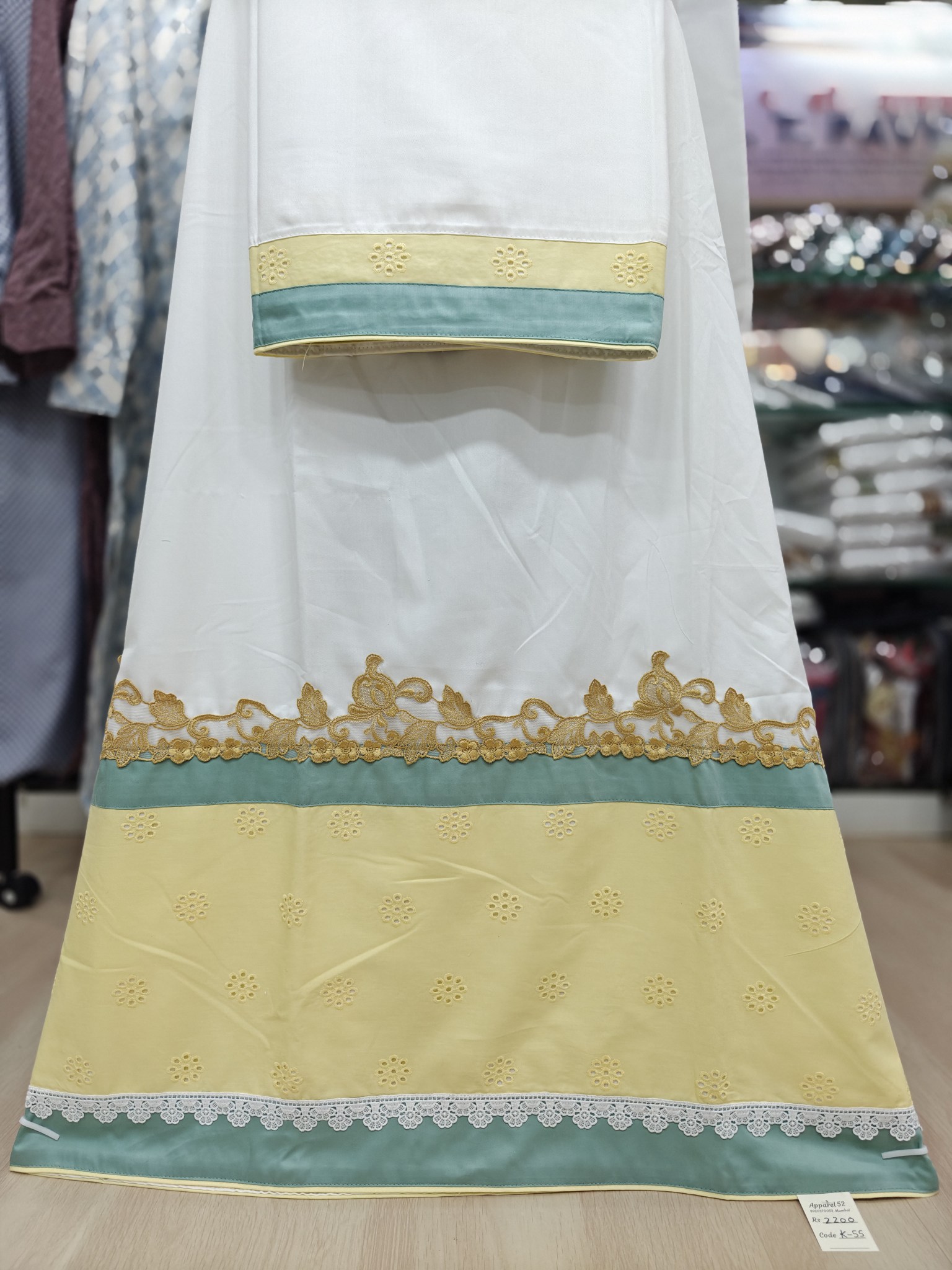 White Cotton Fabric Rida White Cotton Fabric Rida